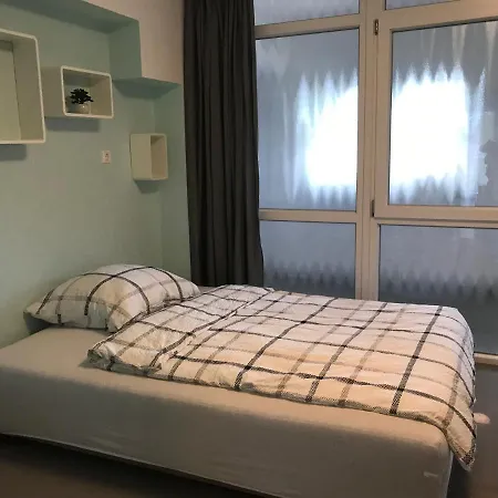 Apartment Tisza Gyongye Apartmanhaz