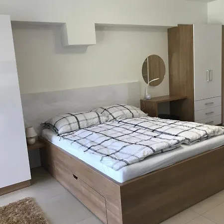 Tisza Gyongye Apartmanhaz Apartment