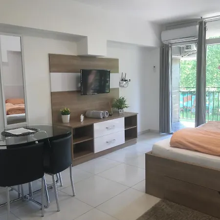 Tisza Gyongye Apartmanhaz Apartment